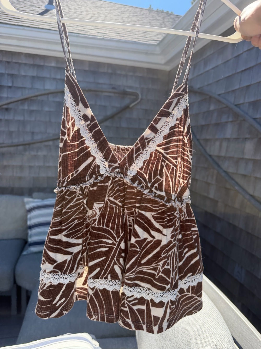 American Eagle Outfitters Brown and White Lace-Trim Tank Top